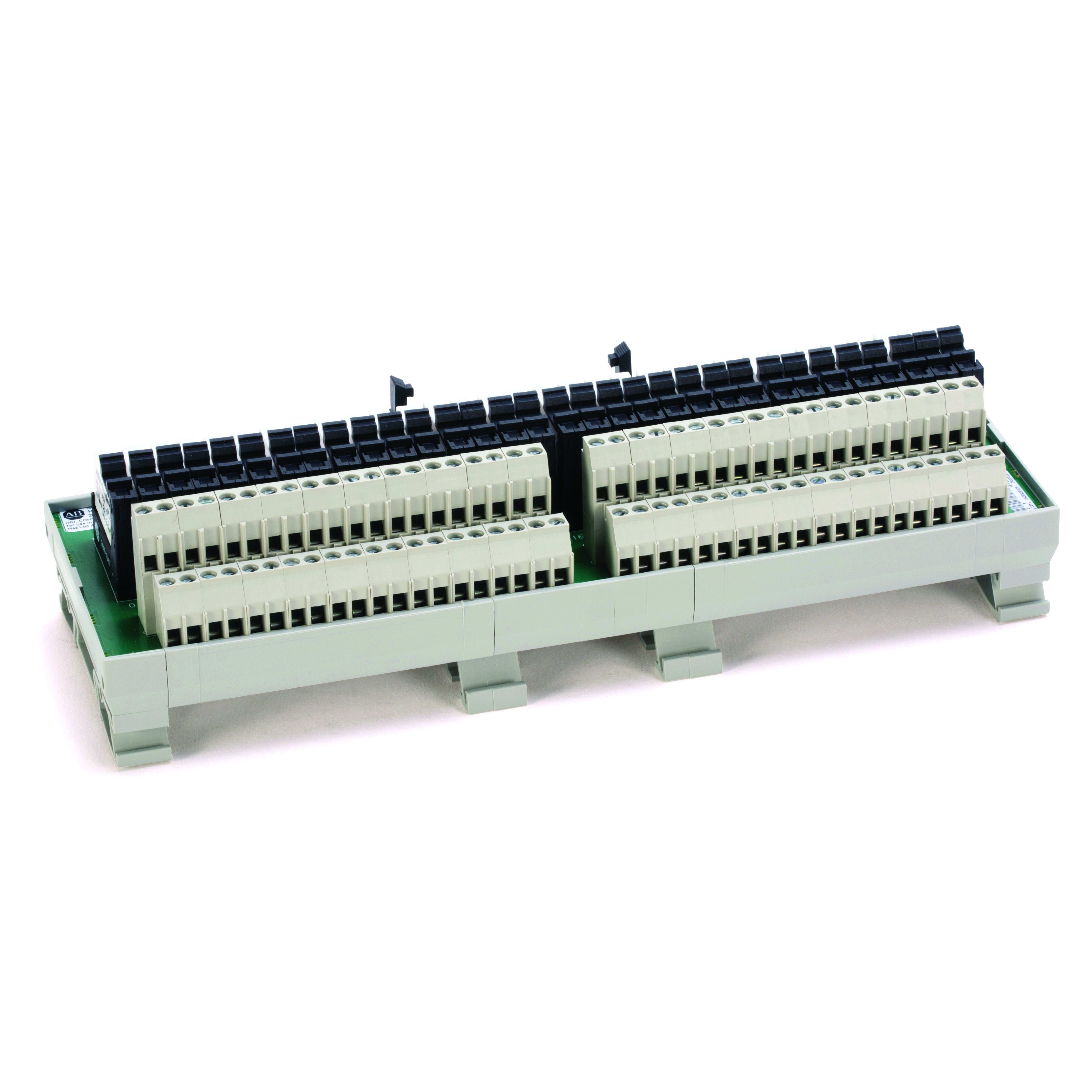Allen-Bradley - 40-PIN RELAY 700-TBR DIGITAL I