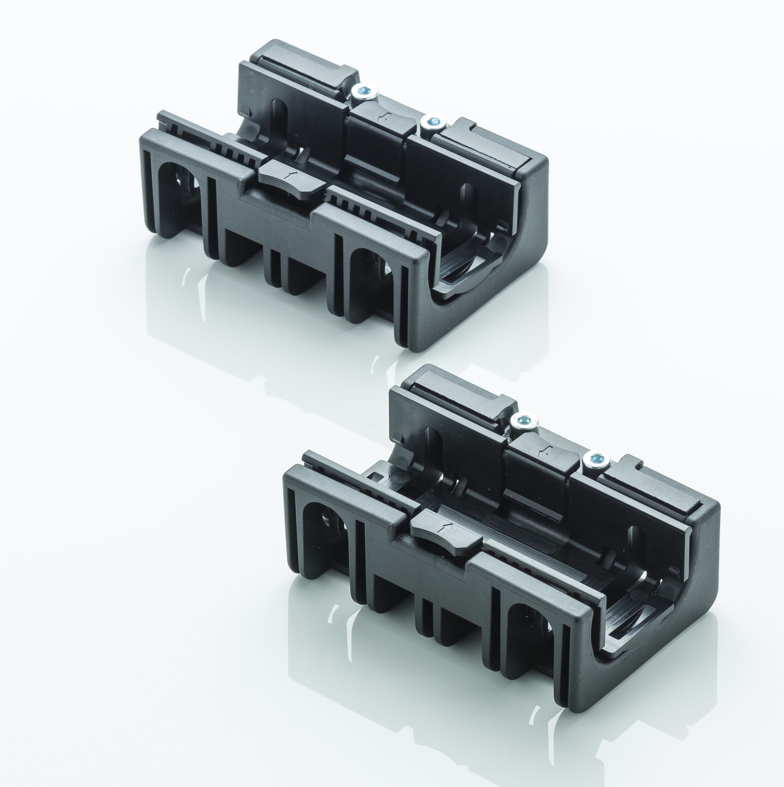 Guardmaster - Side Mounting Kit (two per kit)