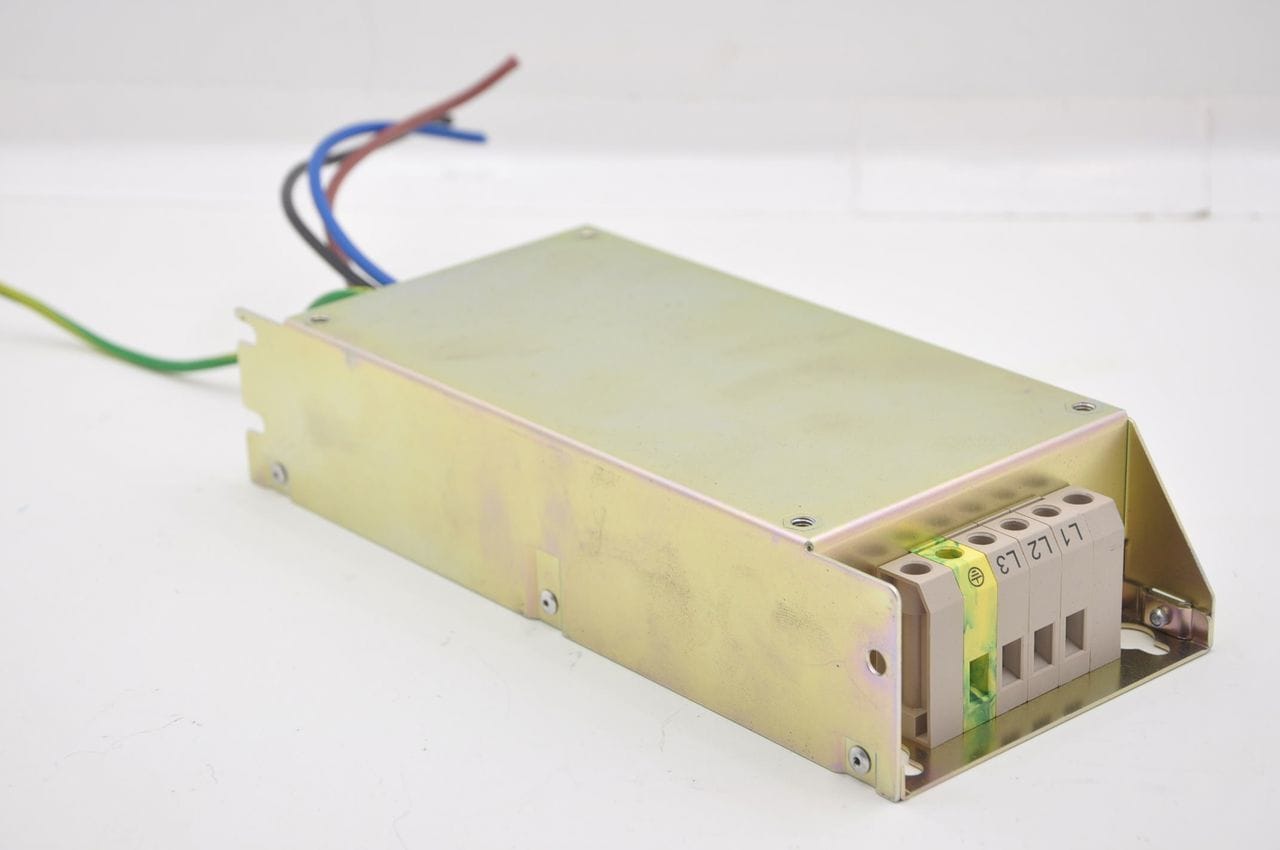 Allen-Bradley - PF4/40,230V,3PH,21A,FrameB,Short Cable